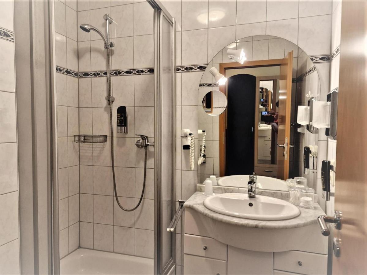Hotel Altstadt Wassenberg Habitación foto